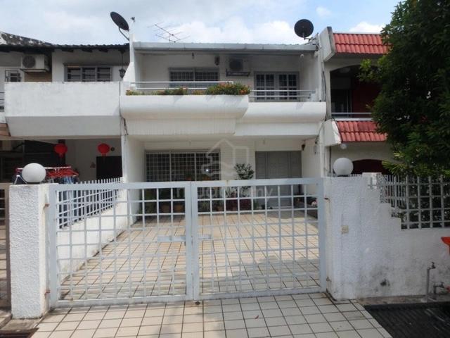 FREEHOLD , Double Storey Terrace, Seksyen 17, Petaling Jaya 1