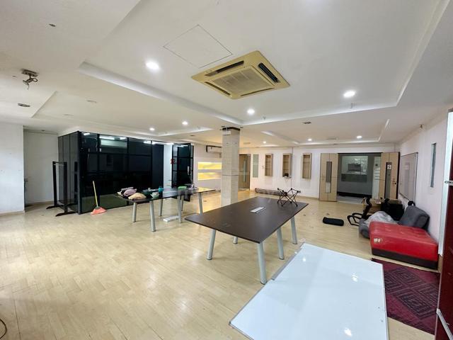 Tuanku Haminah 2 unit combine 2nd floor shoplot ~ tamn ria jaya 1