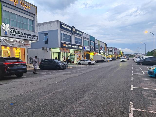 Taman Pulai Mutiara / 2 Adjoining / 2 Storey Shoplot For Rent / Jb 1