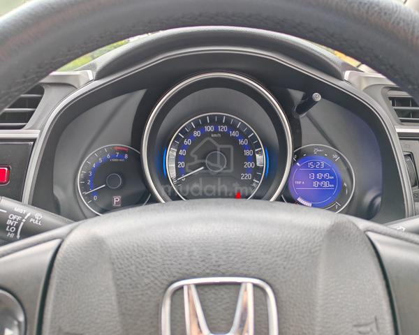 2015 Honda JAZZ 1.5 E (A) - 2