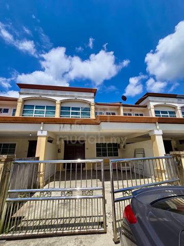 Taman Sri Moyan Double Storey Intermediate House 1