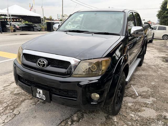 Toyota HILUX 2.5(M)VIGO D/C G D4D 5spd 4X4 pickups - 2