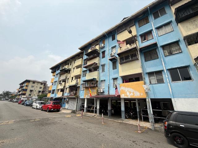 Flat PKNS Seksyen 20 1