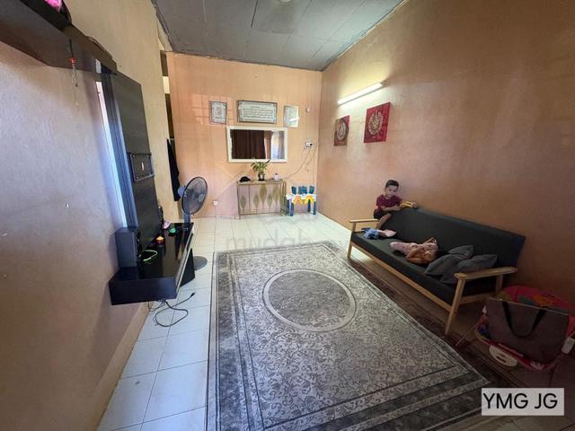 Taman Pendamaran Permai Port Klang Single Storey House For Sale 1