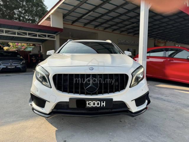 OTR PRICE* 2014/15 Mercedes Benz GLA200 1.6 CBU 7G - 2