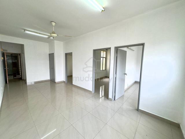 Sri Dahlia Apartment 1