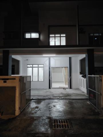 Selangor Telok Panglima Garang 2-Storey Terraced House For Rent 1