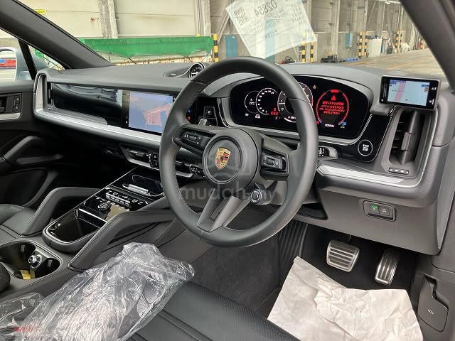 (Grade 4.5B 17k-Km) 2025 Porsche CAYENNE 3.0 Coupe - 5