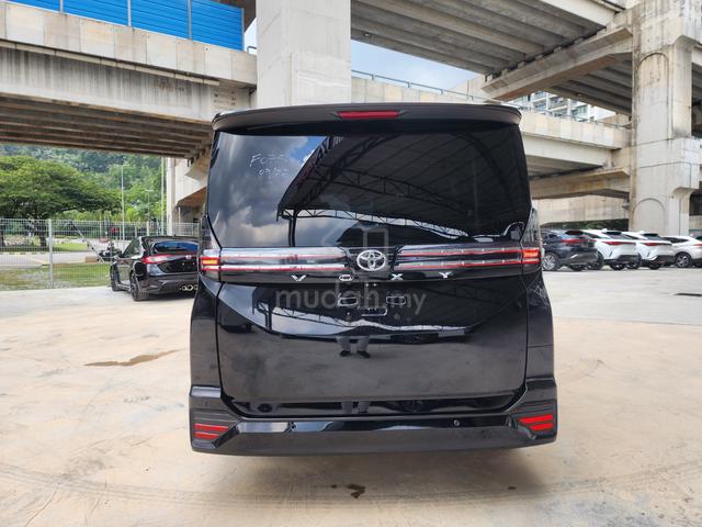 2022 Toyota VOXY 2.0 S-Z (A) GRADE 4.5B - 4