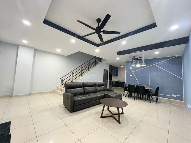 Bandar Putra Kulai Double Storey Terrace House Full Furnish For Rent 1