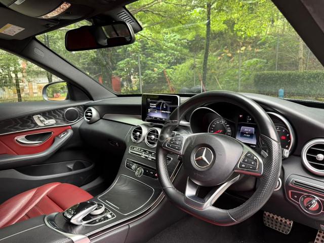 Mercedes Benz C-CLASS 2.0 200 AMG LINE *CARBON KIT - 4