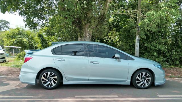 2013 Honda CIVIC 1.5 HYBRID Plate Special - 3