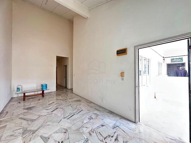 [Nice Unit] Single Storey Terrace - Blok 7 Bandar Tasik Puteri, Rawang 1