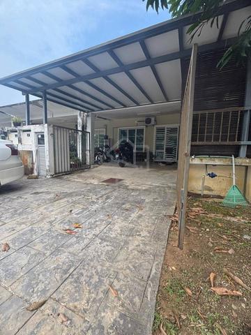 PARTIALLY FURNISHED Single Storey Budiman Valley U15 Shah Alam 1