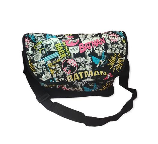 Batman hotsell sling bag