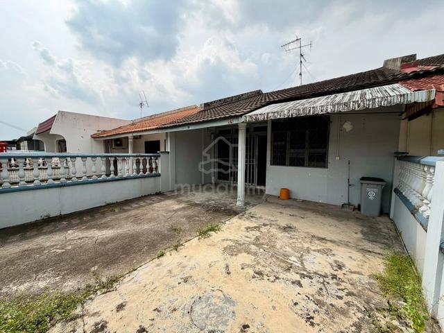 4xxk Only,1 Storey @ Taman Johor Jaya, Jalan Teratai 1