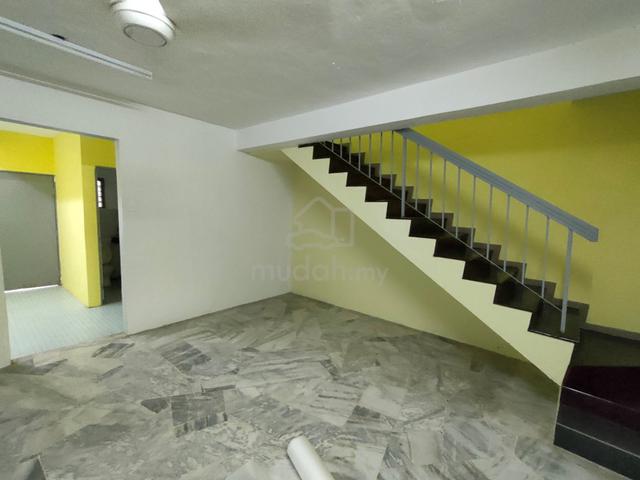 Pandan Indah 2 storey house (intermediate) 1