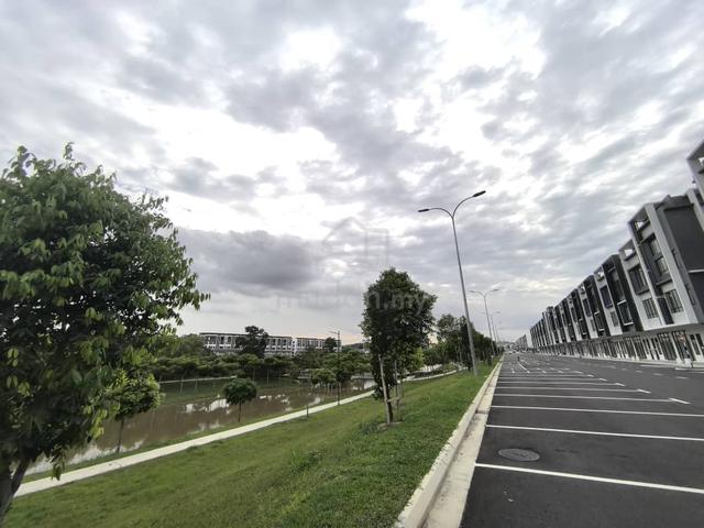 Austin Crest Shoplot Emerald Phase 3 Three Storey Shop Lot For Rent 1