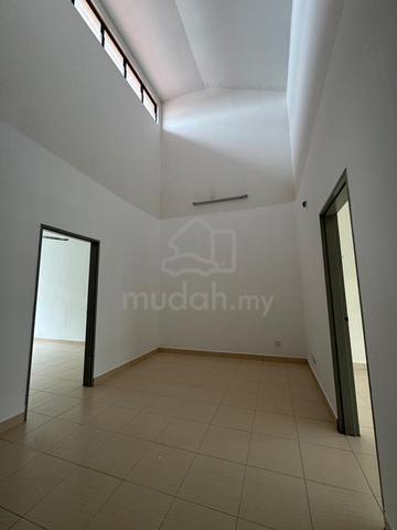 2 Sty Bandar Putera 2 Klang Basic Unit 5