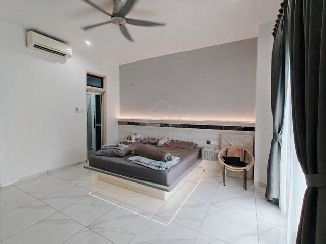 Bukit Indah 9 unblock view fully renovated house for sale 1