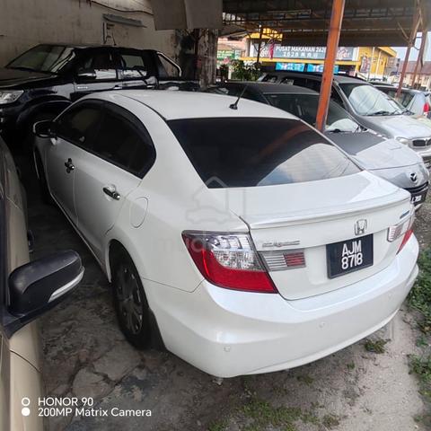 2013 Honda CIVIC 1.5 (HYBRID) (A) - 2