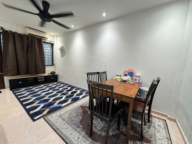 Apartment Wawasan 1