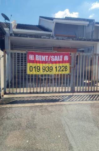 HOUSE FOR SALE - Tamu Hill Seksyen 4 1