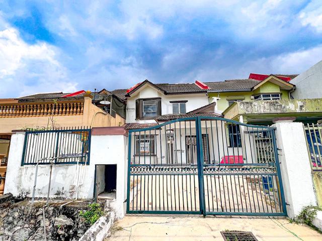 Below Market+2 Storey Terrace House Taman Bukit Angsana Cheras, KL 1