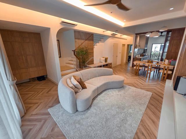 BEAUTIFULLY RENOVATED Enso Wood Gamuda Cove 1