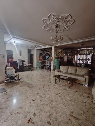 Persiaran Syed Putra Bungalow House , Seputeh 1