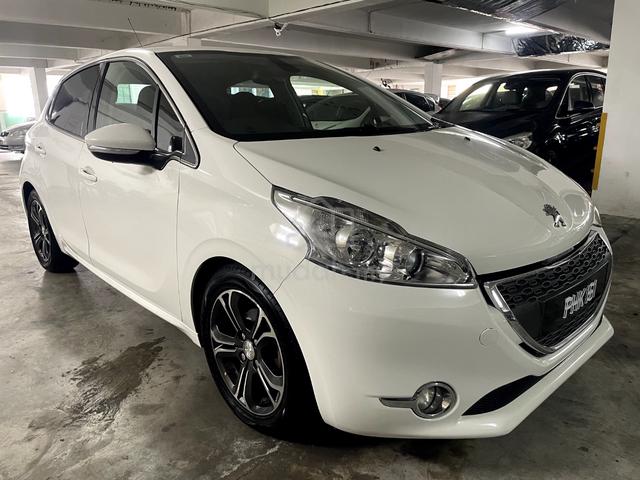 Peugeot 208 1.6 VTi (A) VERY VERY GOOD CONDITION - 1