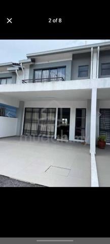 Diamond City Double Storey For Rent 1