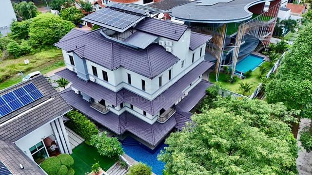 Modern Masterpiece With Private Lift, Rooftop Deck Glenhill Saujana 1