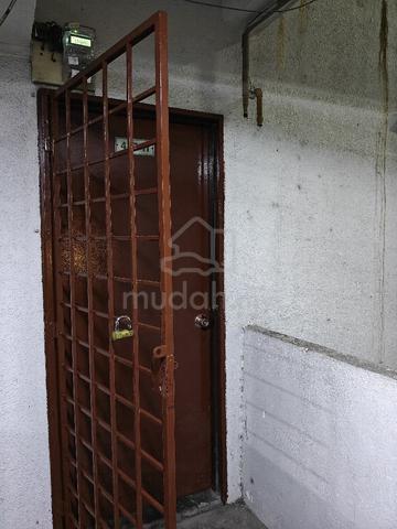 Desa Tun Razak Apartment 1