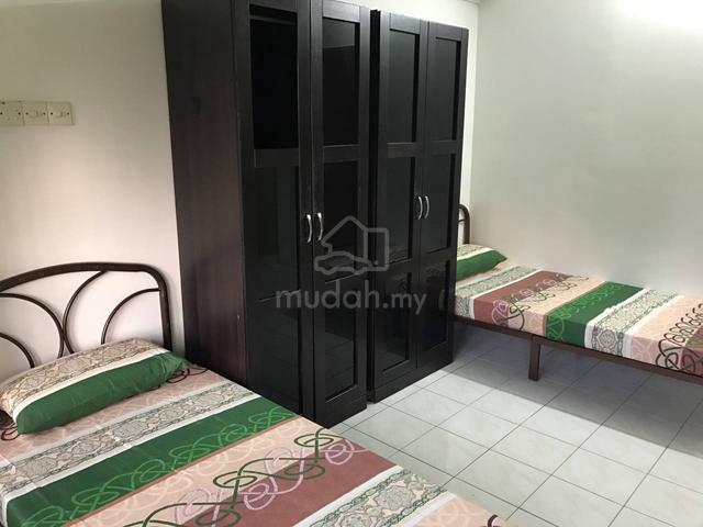 BiLiK SHaRIng /SiNgLE LeLaKi MuSliM nEaR LRt SaLAk SeLaTaN, NO SMOKING 1