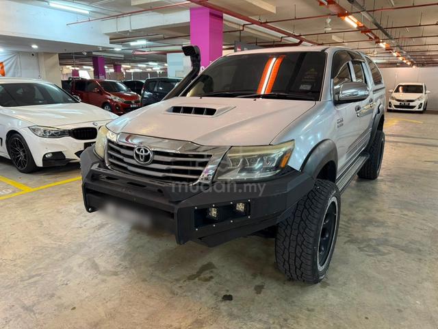 2015 Toyota HILUX 3.0 G VNT (A) - 2