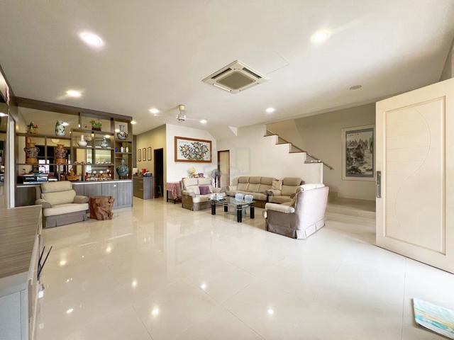 Bukit Sungai Long 1 Corner 2-Storey Semi-D For Sale 1