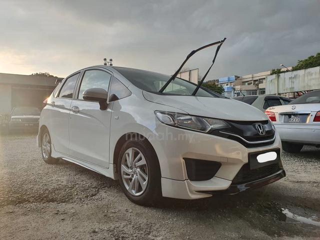 ( FULL LOAN ) 2016 Honda JAZZ 1.5 E (A) - 1