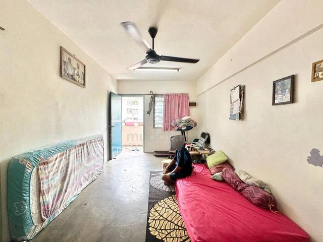 Segar Apartments 1