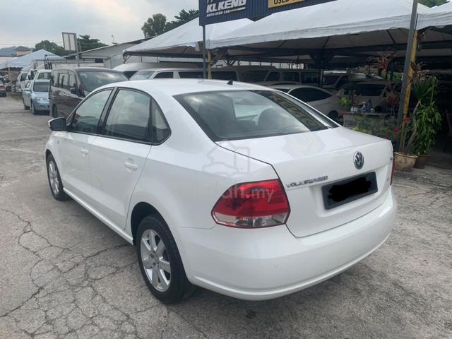 2014 Volkswagen POLO 1.6 Original Cat Loan Tinggi - 2
