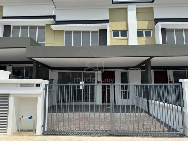 GUARDED 2-storey House Residensi Kirana Kesuma (Nearby Eco Majestic) 1