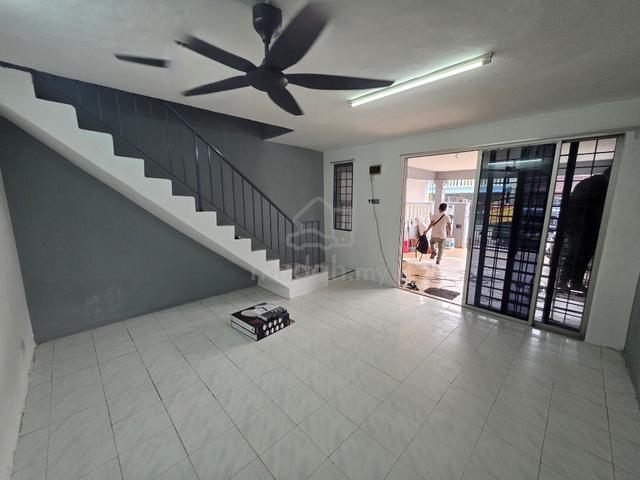 [Kitchen Top,1 Aircond] 2 Sty Bandar Rinching Sek 2 Semenyih 1
