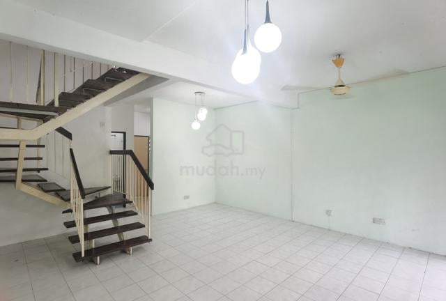 2 Storey Taman Lestari Putra Seri Kembangan 1