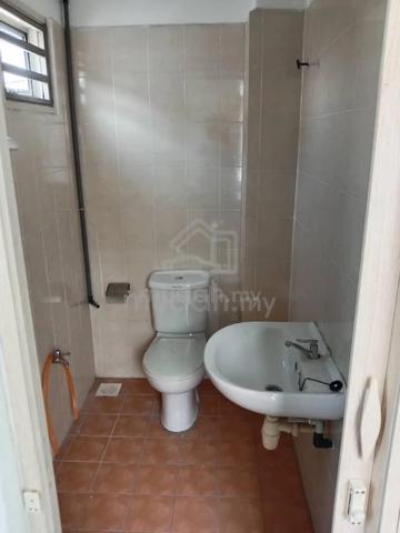 Taman Sri Jury Room for Rent 1