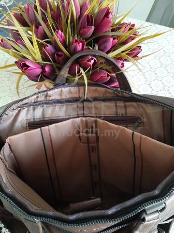 Carousel Image