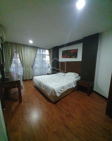 Samsuria Resort 1