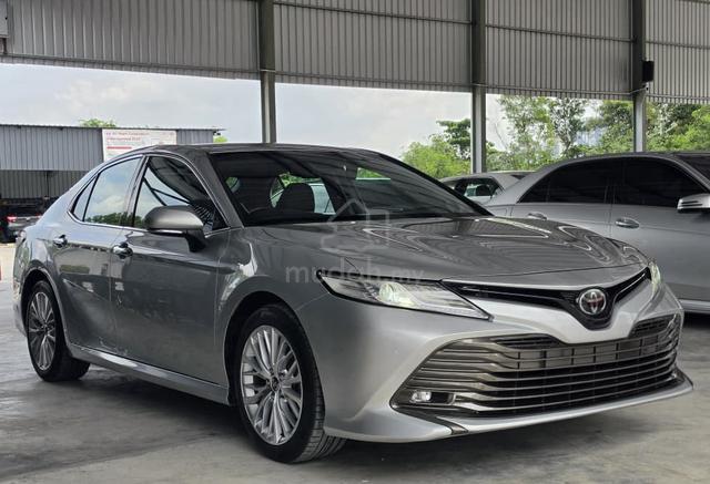 Toyota CAMRY 2.5 V✅JBL✅HUD✅REVERSE CAM✅1 OWNER - 3