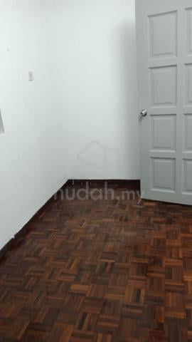 Apartmen Impian (Damansara Damai) 1