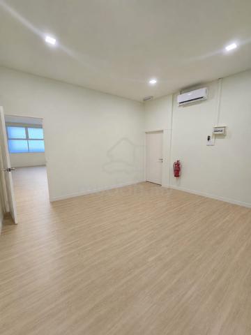Strata Shoplot For Sale at Jalan Laksamana Cheng Ho 1
