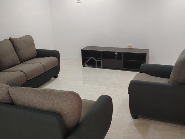 1400sf FULLY FURNISHED nice home  DOUBLE STY TMN AOR UTAMA tpg 3